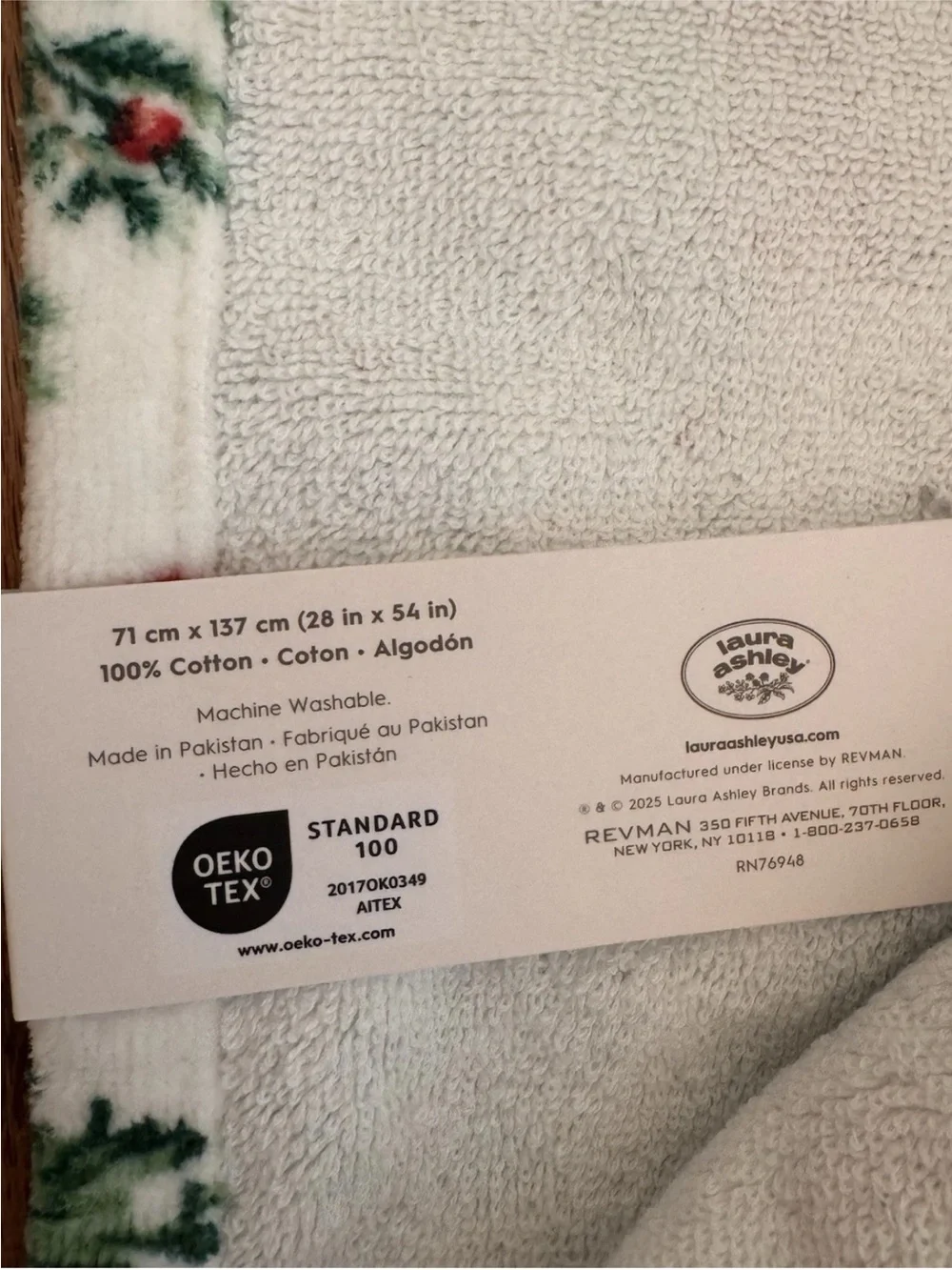 Laura Ashley Christmas Towel Set - 2 Bath Towels & 2 Hand Towels 100% Cotton